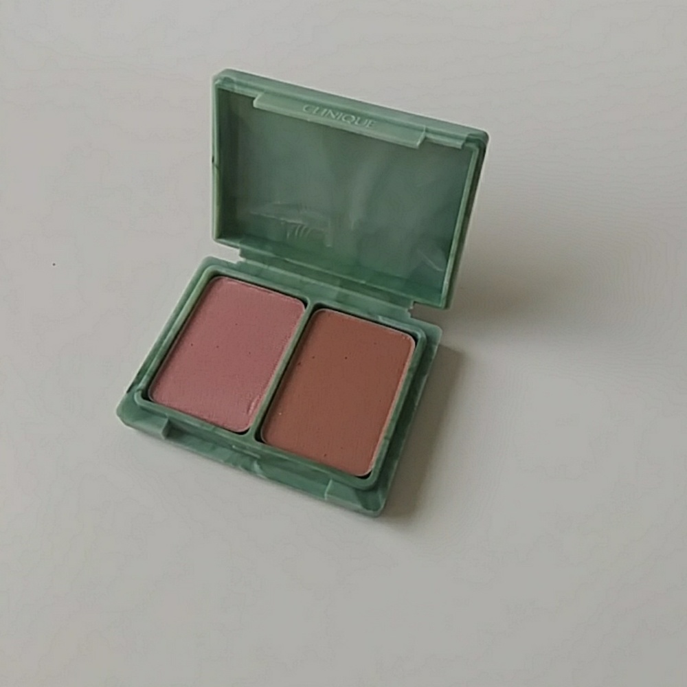🎊3 for $13 Clinique blush